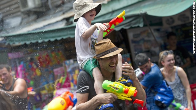140414121753-11-songkran-2014-horizontal-gallery