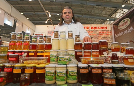 most-expensive-honey-550x355