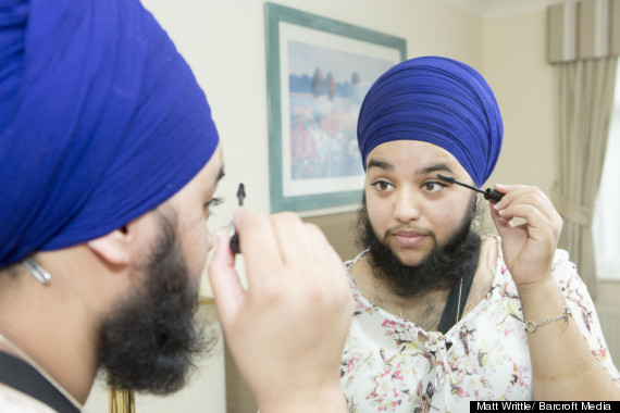 o-HARNAAM-KAUR-570