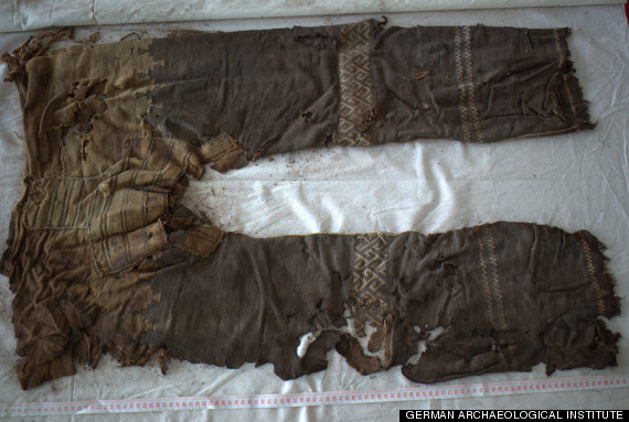 o-OLD-PANTS-570