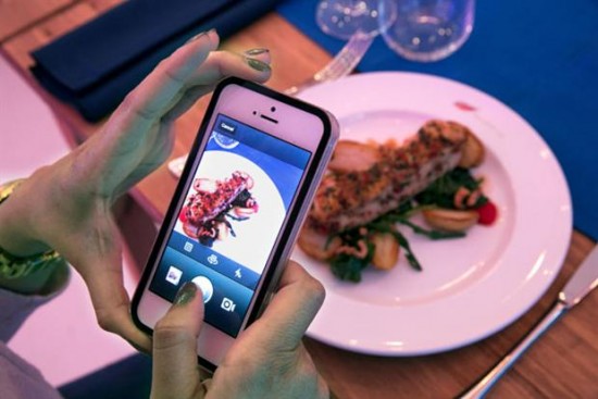 pay-by-photo-restaurant-550x367