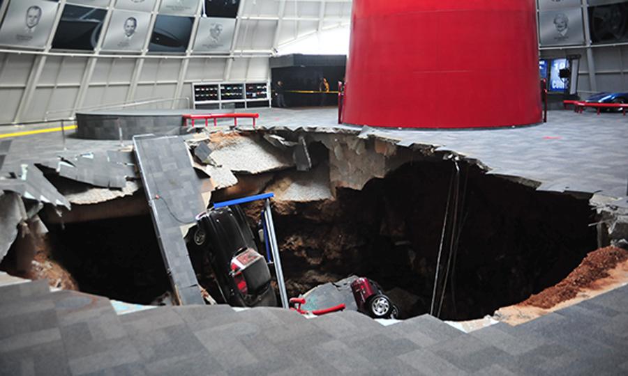 National-Corvette-Museum-sinkhole