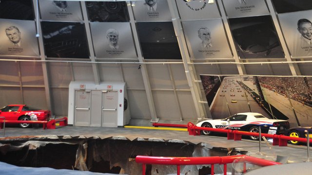 National-Corvette-museum-sinkhole-jpg