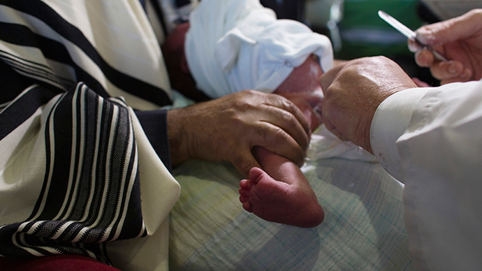israel-court-child-circumcision-.si
