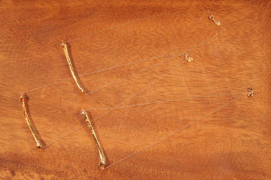 KFC-chicken-bone-jewelry2-550x366