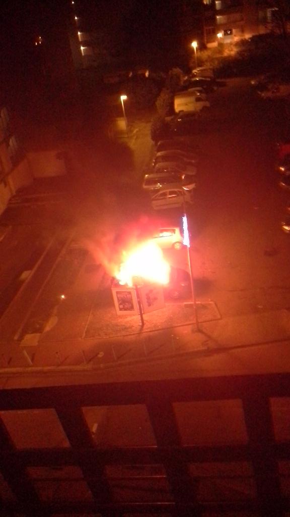 B6Ndq_zCIAEtOSK.jpg large