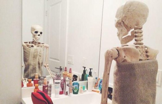 skellie-skeleton2-550x550