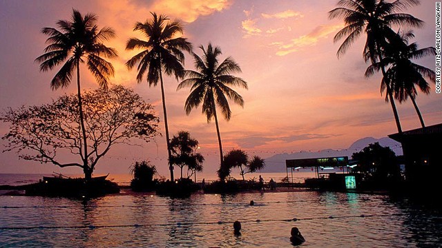 141215115246-hotels-2015-reverie-saigon-horizontal-gallery