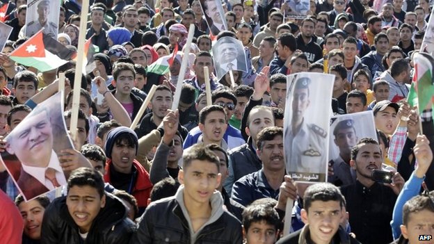 _80817629_37b1b409-7093-41ae-9b48-66995a4a6e20