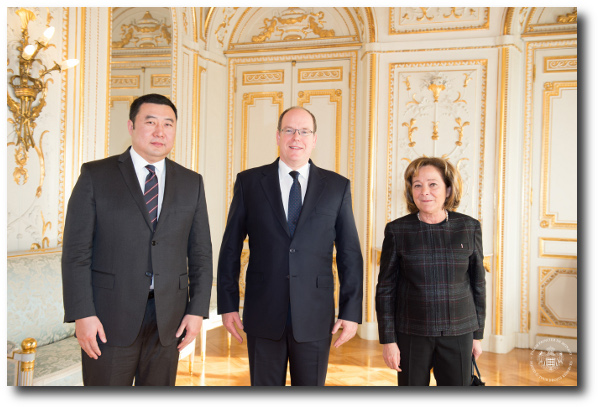 ambmongolie2 ambmongolie2