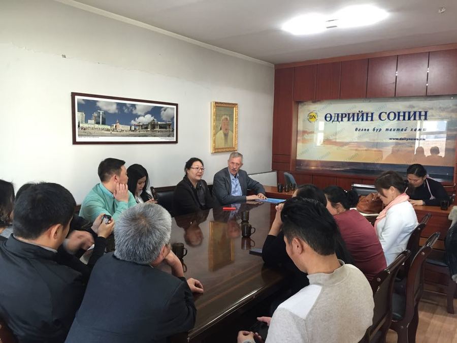 MEETINGS WITH MEDIA ORGANIZATIONS