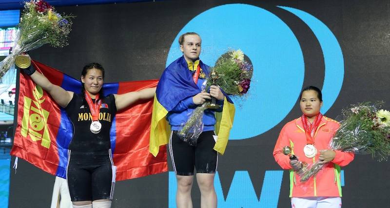 M.Ankhtsetseg seizes gold and silver medals at IWF Junior World Championships