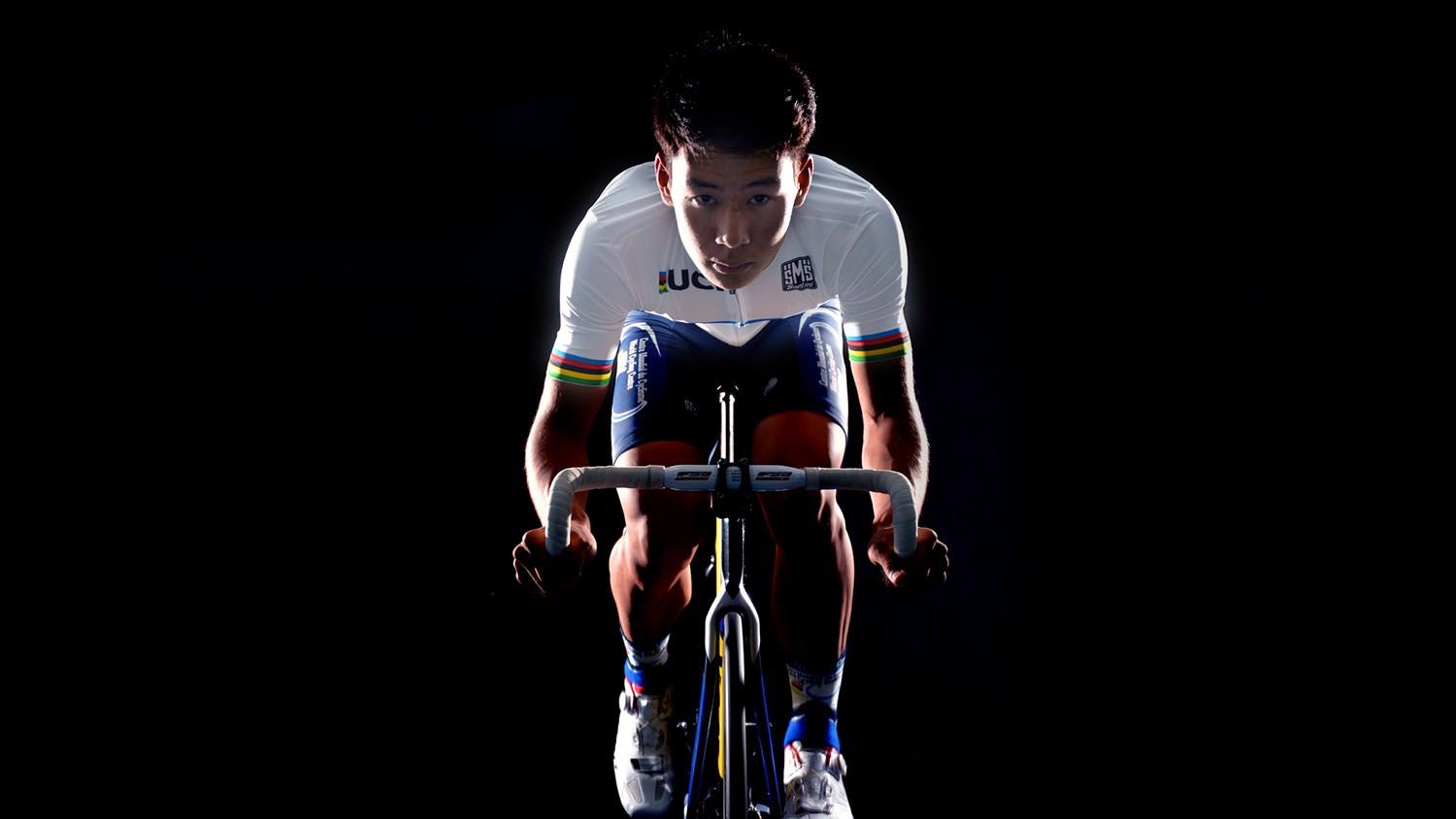 Cyclist B.Tegshbayar becomes Mongolia’s first world champion