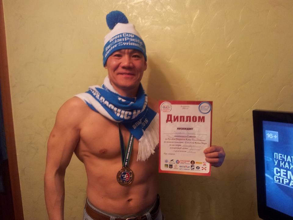 Sh.Davaadorj captures gold at Winter Swimming World Cup