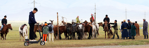 unuudur/image/2025/08/25/iqarobs5lxeh5q33/0O0A2570