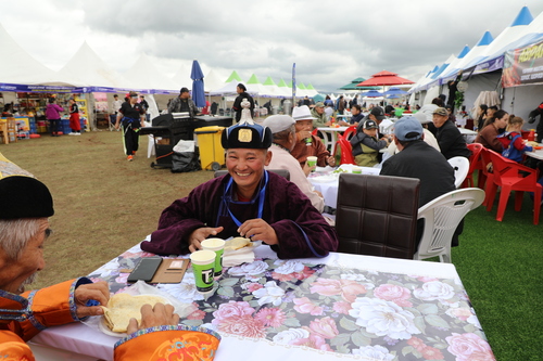 unuudur/image/2025/08/25/p1cu2pqgradpjyy2/3M9A1858