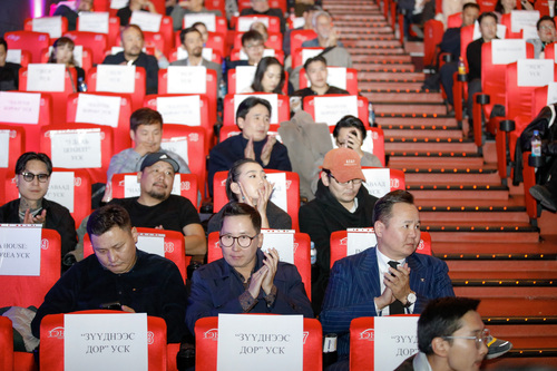 unuudur/image/2025/10/10/3fs2e13f2esezmdd/_7D_2197