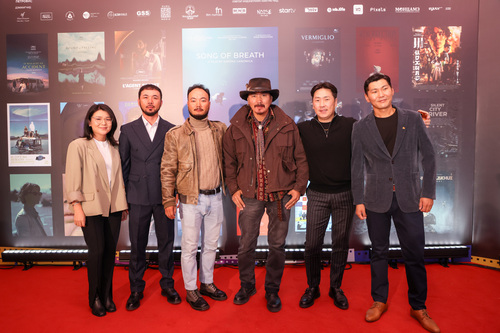 unuudur/image/2025/10/10/6qw1mjk0emmustog/0E4A3013