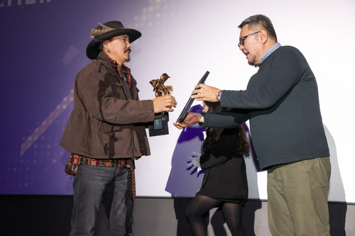 unuudur/image/2025/10/10/7gmma6dkz7owb9dq/0E4A3325