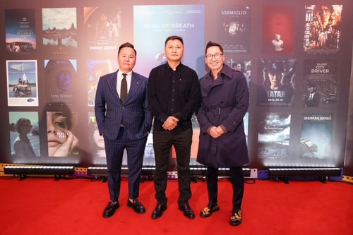 unuudur/image/2025/10/10/bir1g0fmzlydjrv0/0E4A2912