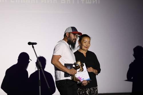 unuudur/image/2025/10/10/xlyf9jy1ehlok5kc/0O0A6021