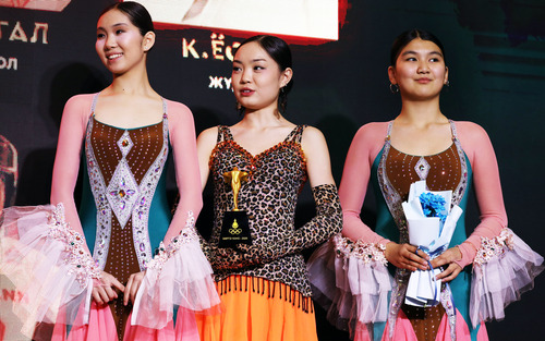 unuudur/image/2025/12/12/0b6avsmikjwpx4wz/0O0A4284