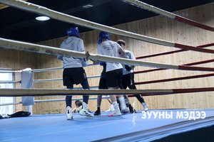 ФОТО: Монголын боксын шигшээ багийн бэлтгэлээс...