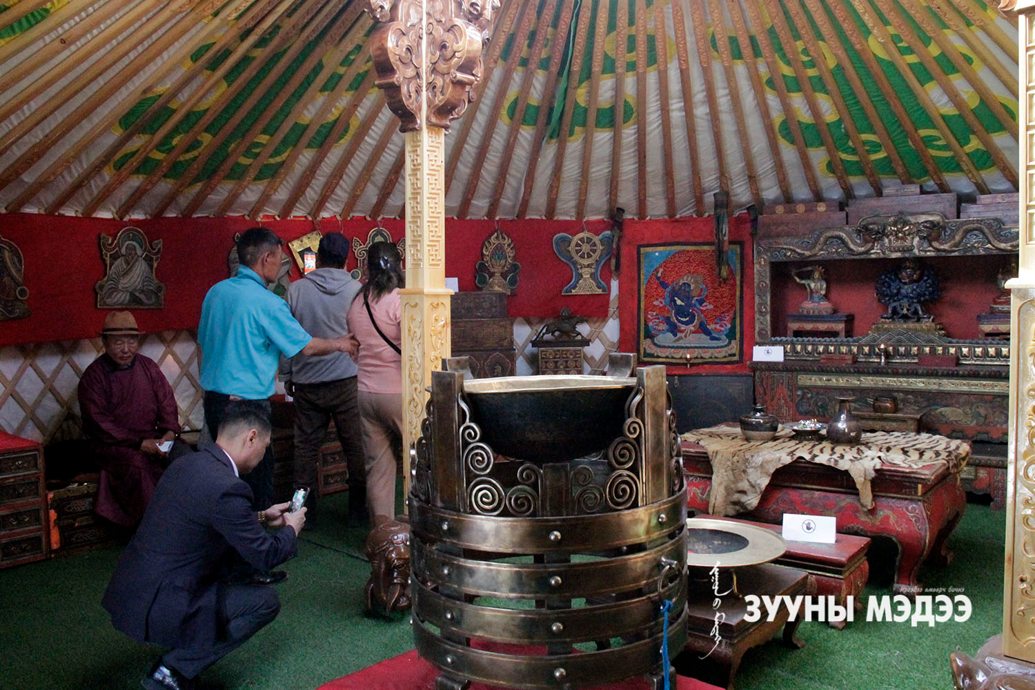 Монголын уламжлалт өв, соёлтой танилцаарай