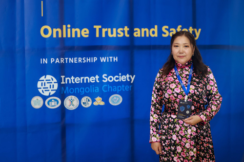 24tsag/image/2026/04/12/0jy2yts1map7w4oz/M1G47075