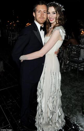 annehathaway1_1109339a