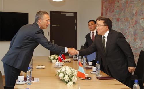 2012-10-08norway_pm_big