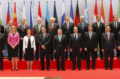 2012-11-05asem_big