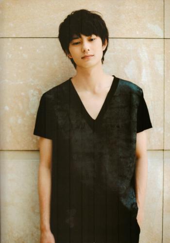 Japanese-Hairstyles-for-men_13