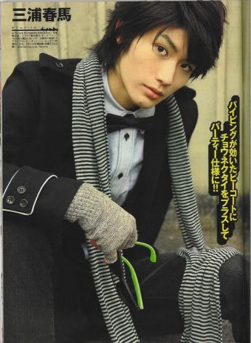 Japanese-Hairstyles-for-men_16
