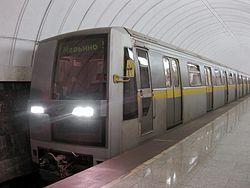 Metro_wagon_81-720