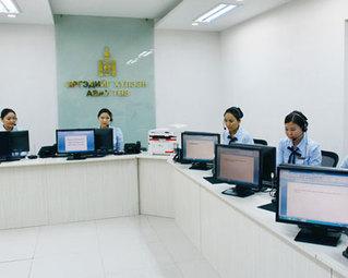 irgediig_huleen_avah_tuv-middle