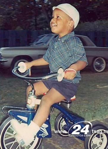 barack obama 24 tsag mn