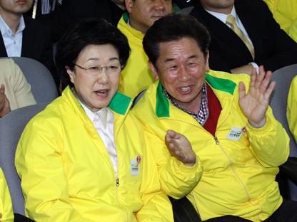 416_cp24_south_korea_elections_120411 416_cp24_south_korea_elections_120411