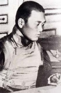 suhbaatar-middle suhbaatar-middle