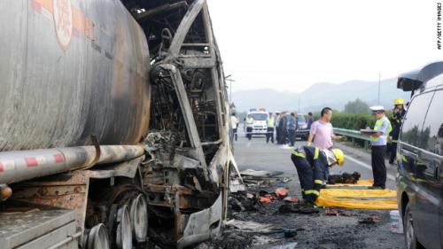 120827120008-china-bus-accident-story-top