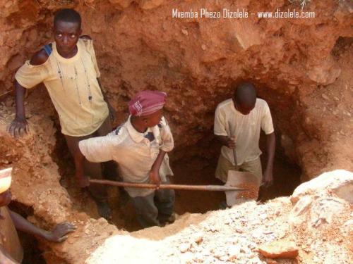 Coltan_Mining