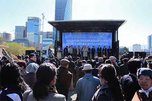 2012-09-28tsgaan_big