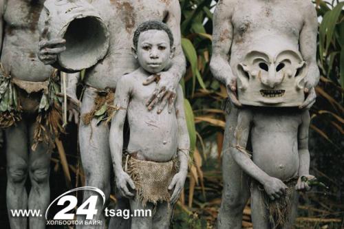 asaro-mudmen-cobb_57878_600x450
