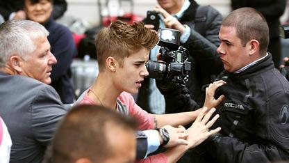 416_justin_bieber_push_12_spl435589_004 416_justin_bieber_push_12_spl435589_004