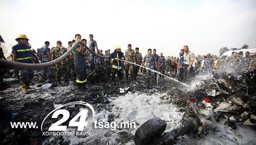 2941_nepal-plane-crash