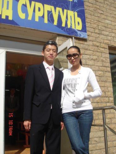 21761_304639366316409_613501350_n