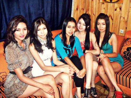 21761_304639366316409_613501350_n