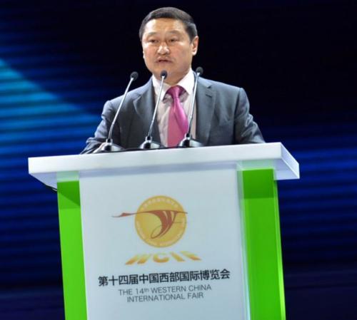 hyatdiin-baruun-busiin-uzesgelend-oroltslo-3-590x8001