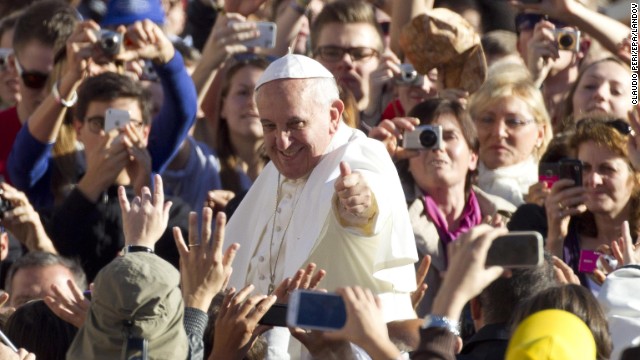 131106202402-06-pope-1106-horizontal-gallery