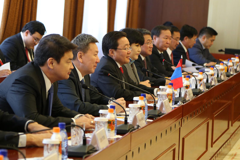 a67f653ab2d8105coriginal